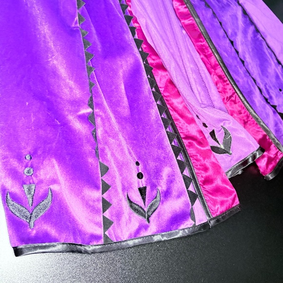 Disney Frozen 2 Anna Deluxe Traveling Costume high quality embroidered size‎ 4 - Picture 8 of 8